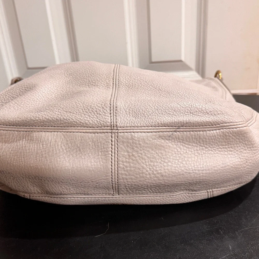 Fossil Gray Hobo Bag with Relaxed Design